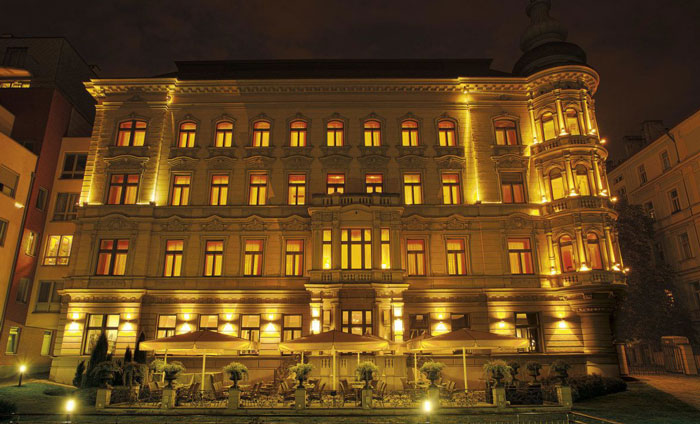 Best-stylish-affordable-hotels-Le-Palais-Art-Hotel-Prague